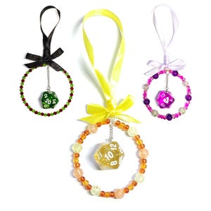 D20 Christmas Ornament - Tabletop Gamer Present - Handmade Gifts - Beaded Christmas Wreath Decoration - TTRPG Gifts for Gamers