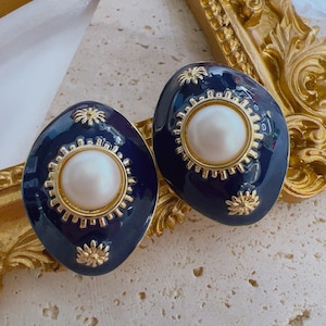 Blue Vintage Stud Earrings, navy old fashion Earrings,