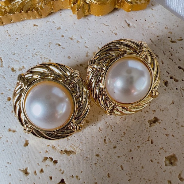 Vintage Baroque Earrings，Pearl Vintage Earrings， Elegant Earrings