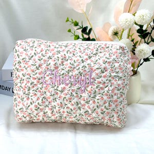 Personalized Pink Floral Makeup Bag, Embroidered Name Makeup Bag, Custom Name Bridesmaid Bag, Travel Cosmetic Bag, Makeup Pouch, Gifts
