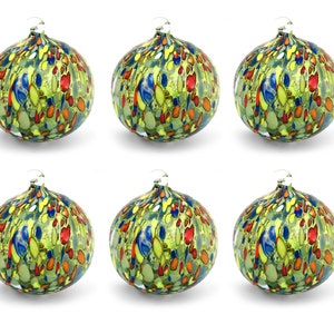 6 boules de Noël en verreLes couleurs de Murano. Soufflé et fabriqué à la main. Des décorations raffinées pour décorer votre sapin de Noël Vert