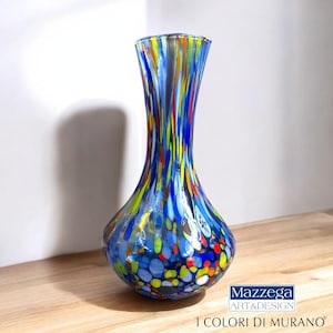 1 Large vase in CLASSIC glass, blown and handcrafted with Murano Murrine, “I Colori di Murano” line, Made in Italy, h. 19 cm.