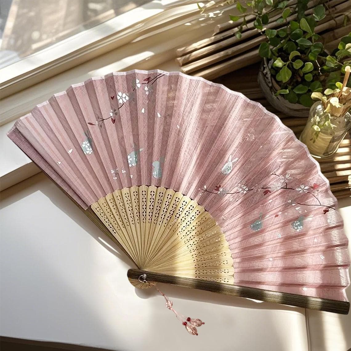 Bamboo Hand Fan With Crystal Pendant for Weddings, Elegant Portable ...