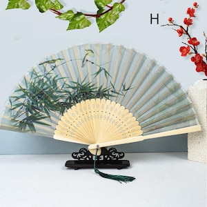 Martial Arts Bamboo Fan, Kung Fu Dance Folding Fan With Tassels, Handmade Wedding Favor,Party Fan,Hand Fan - Song of birds, scent of flowers