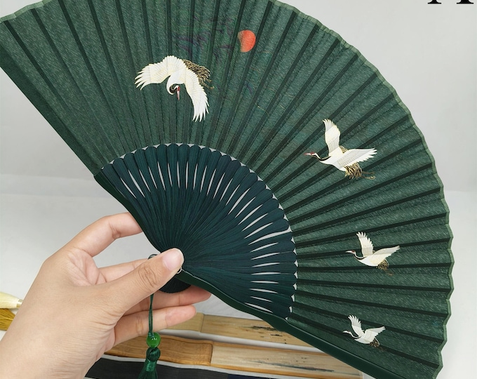 Dark Green Crane Hand Fan, Retro Landscape Silk Folding Fan, Chinese Style Hand Held Fan, Bamboo Folding Fan, Wedding Favor Fan, Home Decor