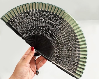 Minimalism Crystal Pendant Fans, Elegant Hollow Handheld Fans, Silk Bamboo Portable Folding Fans, Handmade Summer Wedding Party Favor Fans