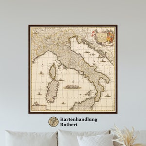 Historical map of Italy around 1698