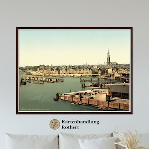 Historical view of Hamburg port around 1895