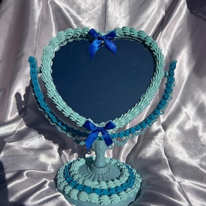 Fake Cake Mirror