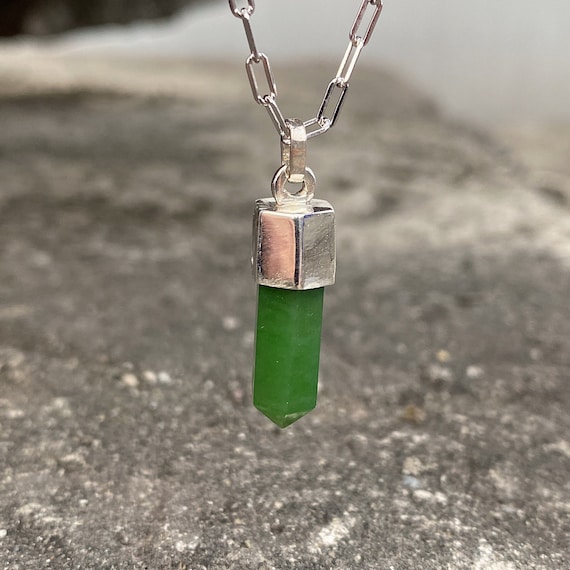 REIKI CRYSTAL PRODUCTS Green Jade Pendant Guava Shape Pendant for Reiki  Healing and Crystal Healing Stone Pendant Jade Sterling Silver Pendant  Price in India - Buy REIKI CRYSTAL PRODUCTS Green Jade Pendant