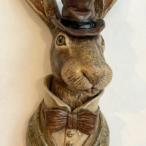 Tête de lièvre fixée au mur, modèle de sculpture en poterie, modèle d'argile de construction à la main (téléchargement PDF)