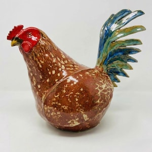 Chicken Pottery Sculpture Template pattern for hand building. Including basic assembly instructions.