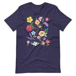 Floral T-shirt Botanical Shirt, Flower T-shirt, Vintage Botanical Print ...
