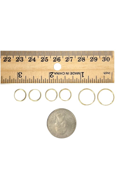 Orecchini a cerchio di diamanti senza fine in oro bianco 14K