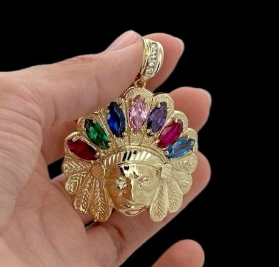 アメリカインディアンネイティブ「チーフ」ペンダント 宝石 - 10K  