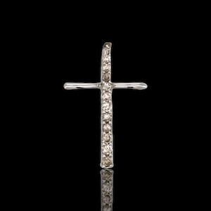 Diamond Cross Necklace / 14k Gold Diamond Cross 0.32 CT / Dainty Diamond Cross / Baptism Gift / Communion / Confirmation / Confirmation /