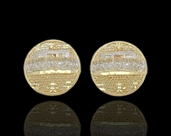 Large 10K Yellow Gold Diamond Cut Last Supper Round Pushback Stud Earrings Earrings for Men & Women, Diamond Cuts