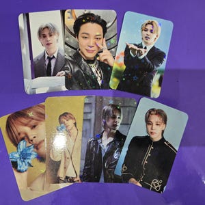 "7 ""BTS Park Jimin"" Fotokarten in Sparkle Edition."