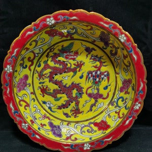 Chinese antique hand painted large pastel peacock pattern folded lace plate ornament Chinese antique hand painted large pastel peacock pattern folded lace plate ornament