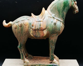 Chinese vintage handmade Tang Sancai green glaze war horse, collection value