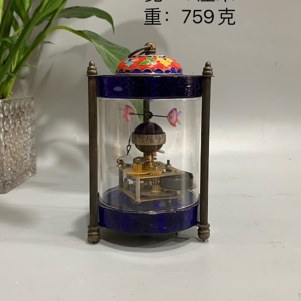 Chinese retro pure handmade glass fish tank clock, collection value