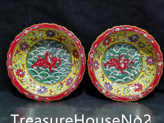 Chinese antique hand painted large pastel peacock pattern folded lace plate ornament Chinese antique hand painted large pastel peacock pattern folded lace plate ornament