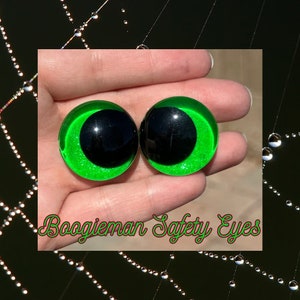 Handpainted Offset Kawaii Safety Eyes, Boogieman, multiple sizes, glittereyes, amigurumi eyes, toy eyes, stuffed toys,Halloween theme, 1 set