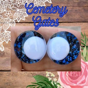 Handpainted Offset Kawaii Safety Eyes, Cemetery Gates, glitter safety eyes, handpainted safety eyes, safety eyes for amigurumi, 1 set