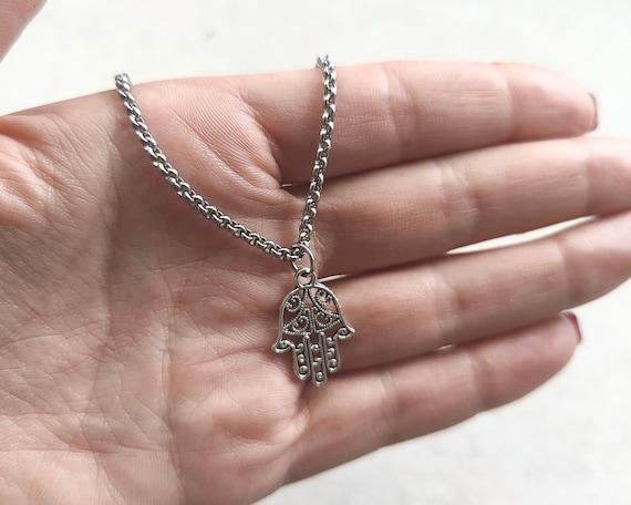 Hamsa hand choker online