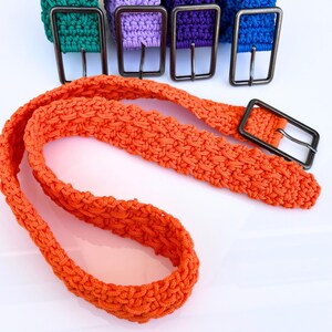 Boho Gürtel für Damen, handgefertigter orangefarbener Strick mit Parallelogramm-Schnalle aus Metall, auffallender, verstellbarer, gewebter Gürtel