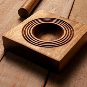 Large Classic Ravioli Mold with a Roller, Handmade Pasta Board, Wooden Raviolo Matrix, Gourmet Kitchen Accessory for Homemade Pasta, Bespoke