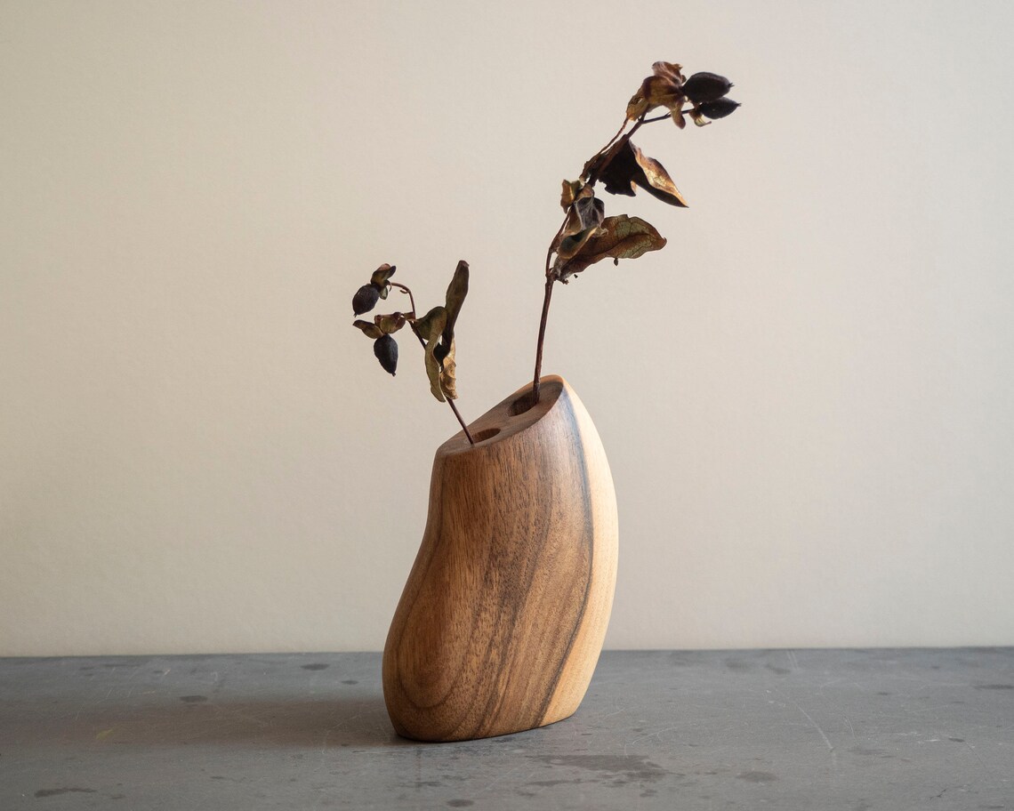Organic Wooden Flower Vase, Minimalist Decoration, Solid Walnut ...