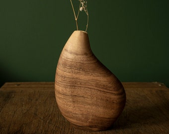 Handcrafted Wooden Vase for Dried Flowers, Solid Walnut hardwood, Minimalist  Home Decor, Bespoke