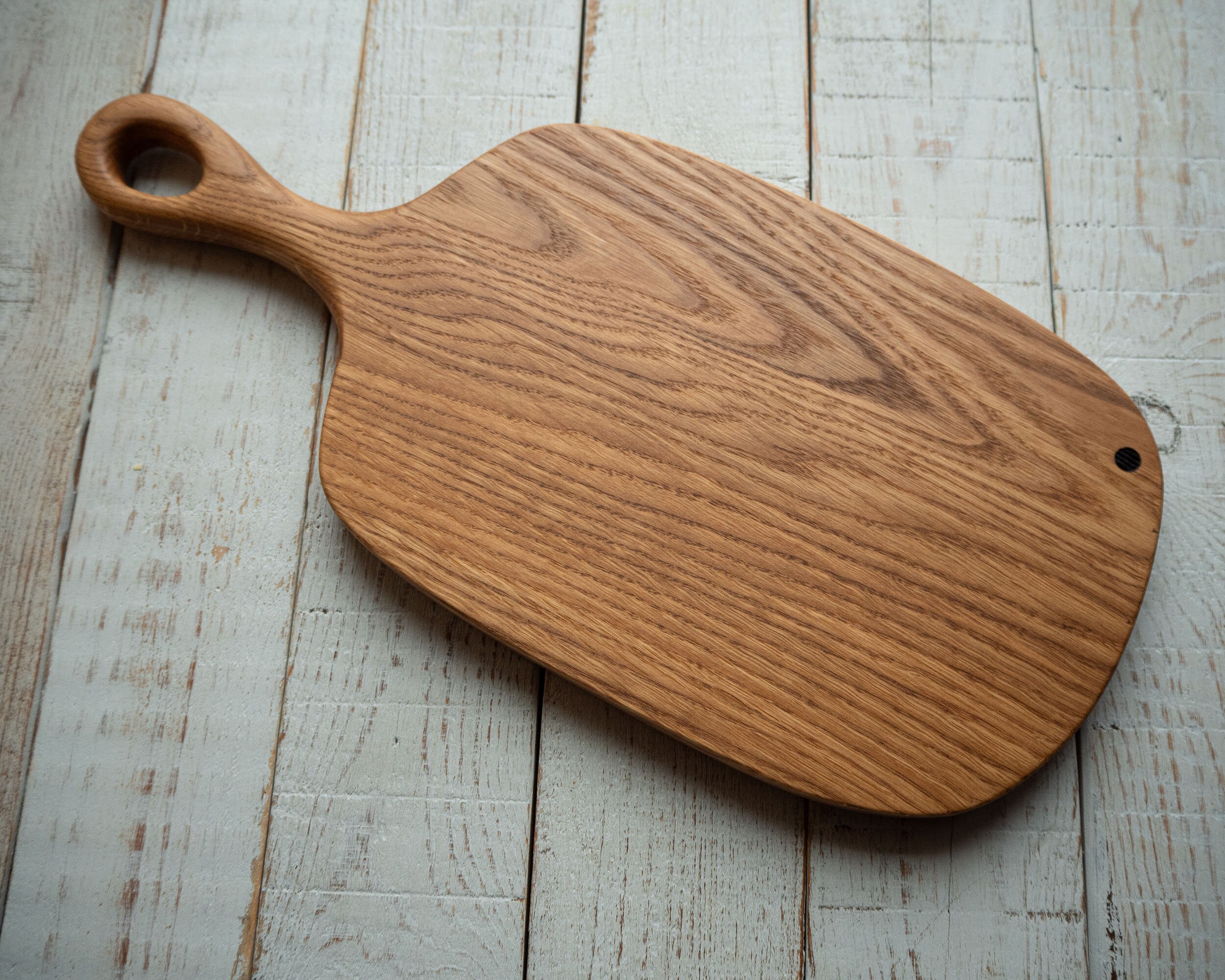 ヴィンテージスタイルのオーク材カッティングボード、手作りの無垢材