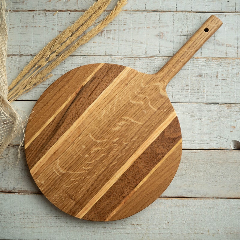 Round Wood Pizza Board