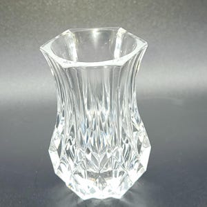 Vintage Cristal D’Arques Violette Bud Vase | 8cm Lead Crystal Posy Vase | French Cut Glass | Small Crystal Vase | Mid-Century Home Decor
