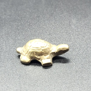Vintage Miniature Brass Turtle | Solid Brass Figurine | 3x2cm | Tiny Collectible Animal | Paperweight or Curio Shelf Decor