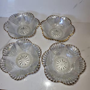 Set of 4 Vintage Gold-Rimmed Dessert Bowls | Small Retro Glass Dishes | Elegant Tableware