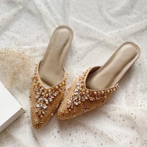 gold rhinestone beaded wedding sandal, unique embroidery vintage bridal mule, classy elegant glam low heel, evening party woman sandal