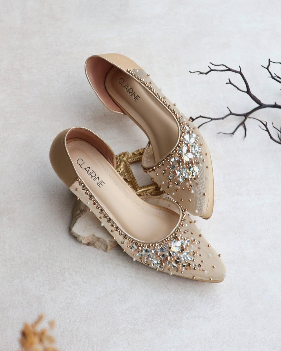 green emerald velvet dress Amazon.com | KiutSymo Women's Pumps High Heels Mary Janes Shoes Closed  Round Toe Block Platform Heels Metallic Ankle Strap Party Wedding Mary Jane Pumps  Dress Shoes Gold Size 4.5