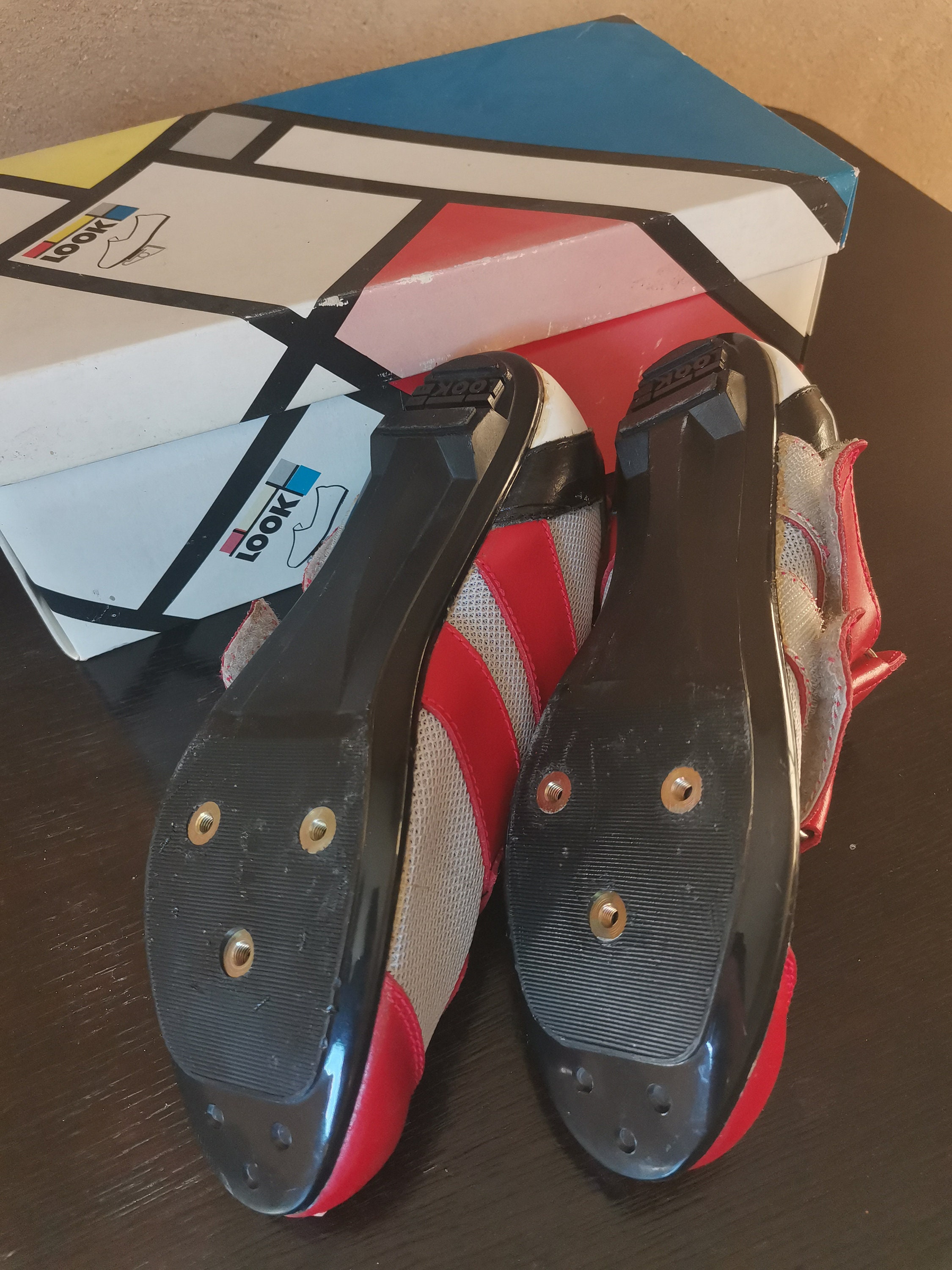 Chaussures de cyclisme sur route rouges LOOK début des années 90, pointure US 5 1/2 - France