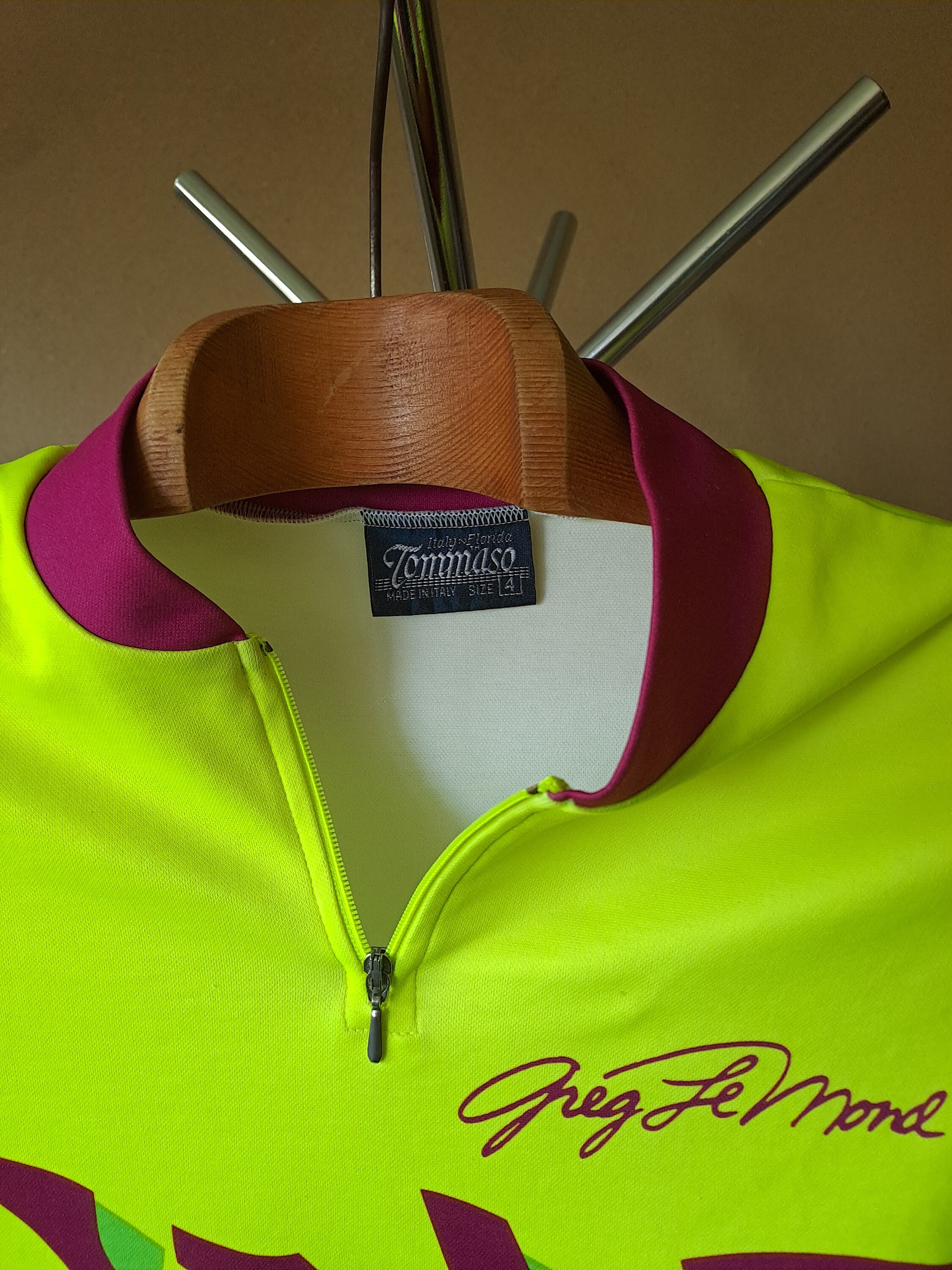 Maillot Cycliste Vintage Tommaso – Greg LeMond – Taille 3 (S/M) – Jaune Néon 1/4 Zip