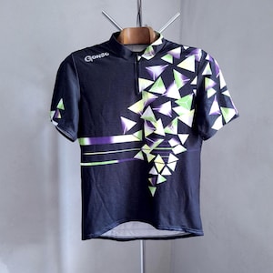 80s German black short sleeve cycling jersey with diamond pattern, size l