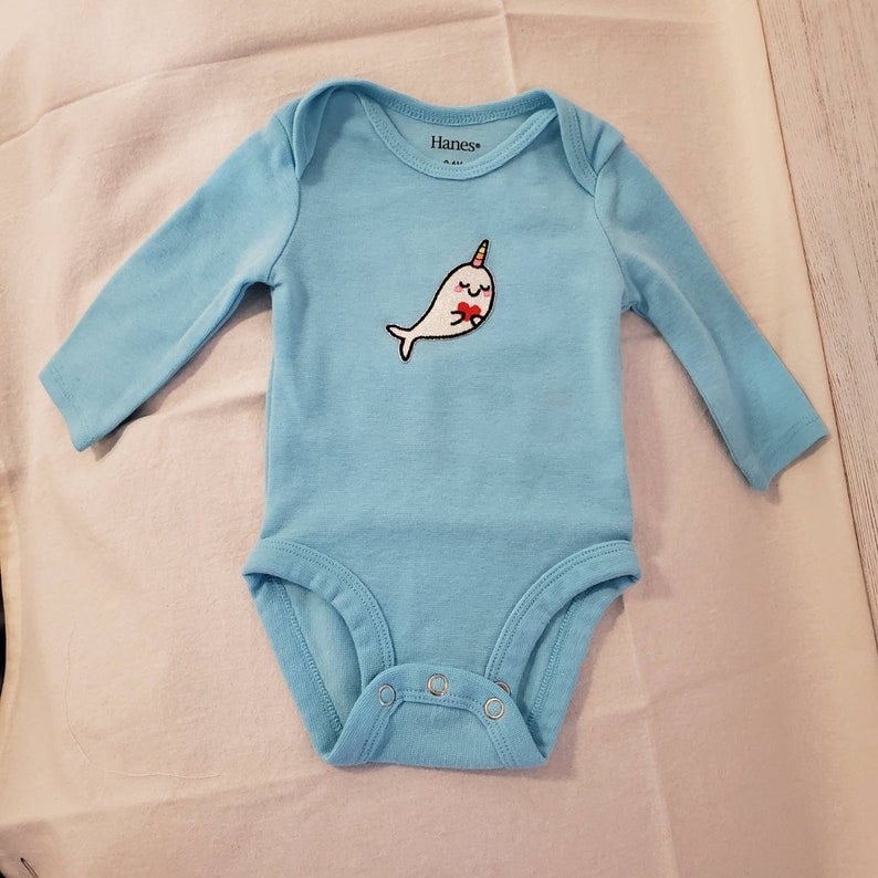 Baby bodysuit with bird or narwhal applique 0-6 mos