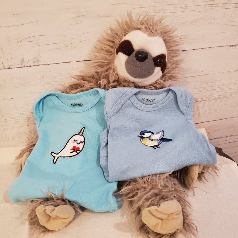 Baby bodysuit with bird or narwhal applique 0-6 mos