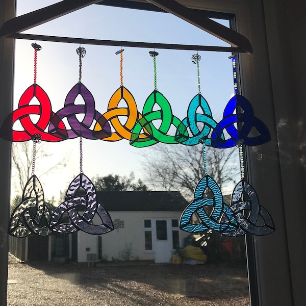 Stained glass trinity knot hanging window decoration Celtic suncatcher