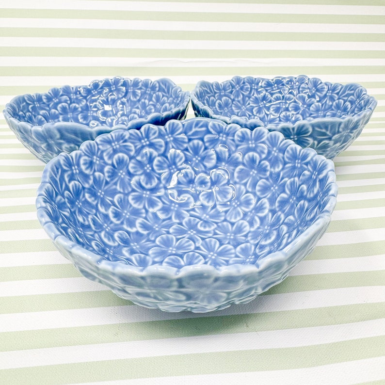 Set of 3 Blue Hydrangea Tidbit Bowls image 5