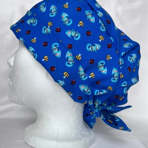 Iguana Scrub Cap. Lady Bugs and Bees 