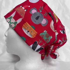 Bonnet exfoliant animaux de Noël : style lutin plissé, fabriqué au Canada