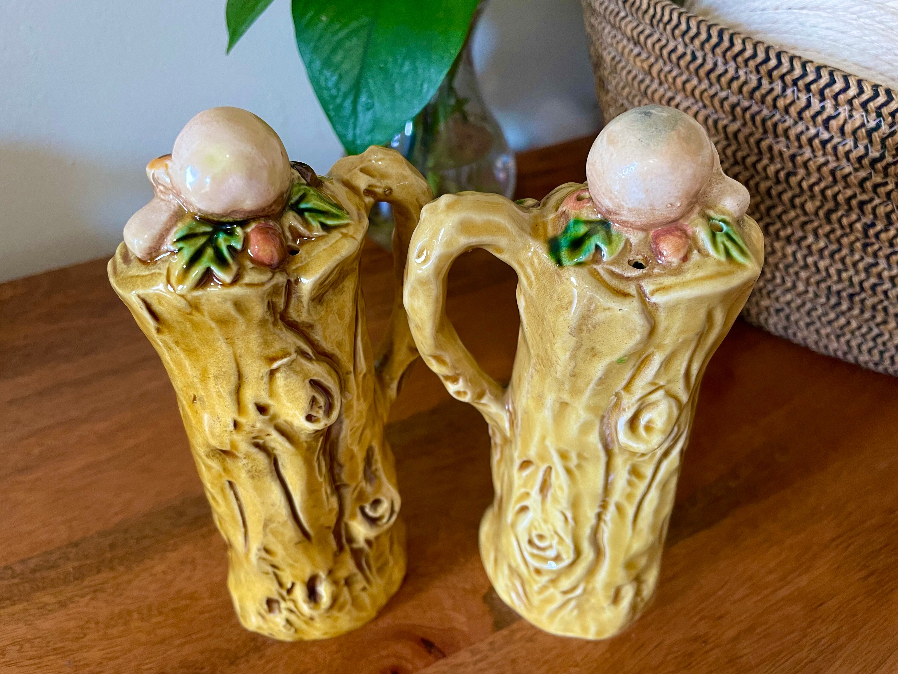 Lefton Japan Mushroom Forest Porcelain Salt & Pepper Shakers